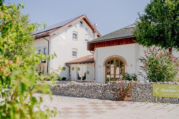 Hotel Donau-Ries Mertingen Kültér fotó