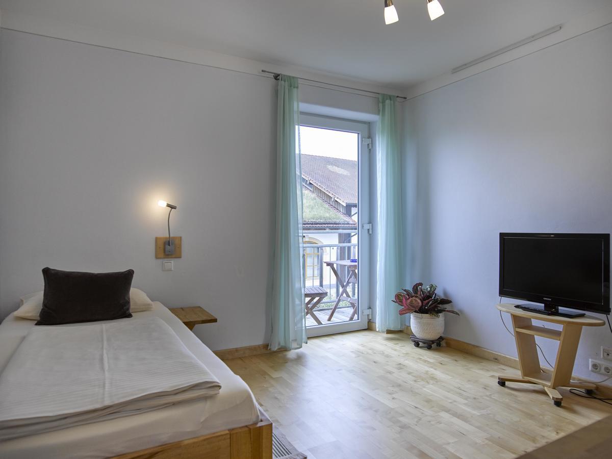 Hotel Donau-Ries Mertingen Kültér fotó